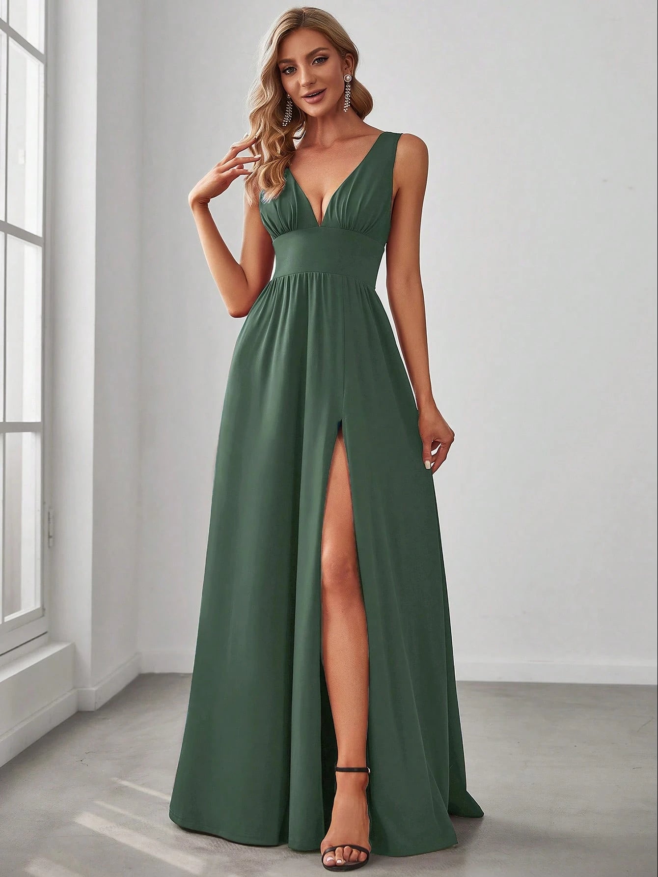 EVERPRETTY Sexy V-Neck Slit Orange Bridesmaid Dress, Elegant Wedding