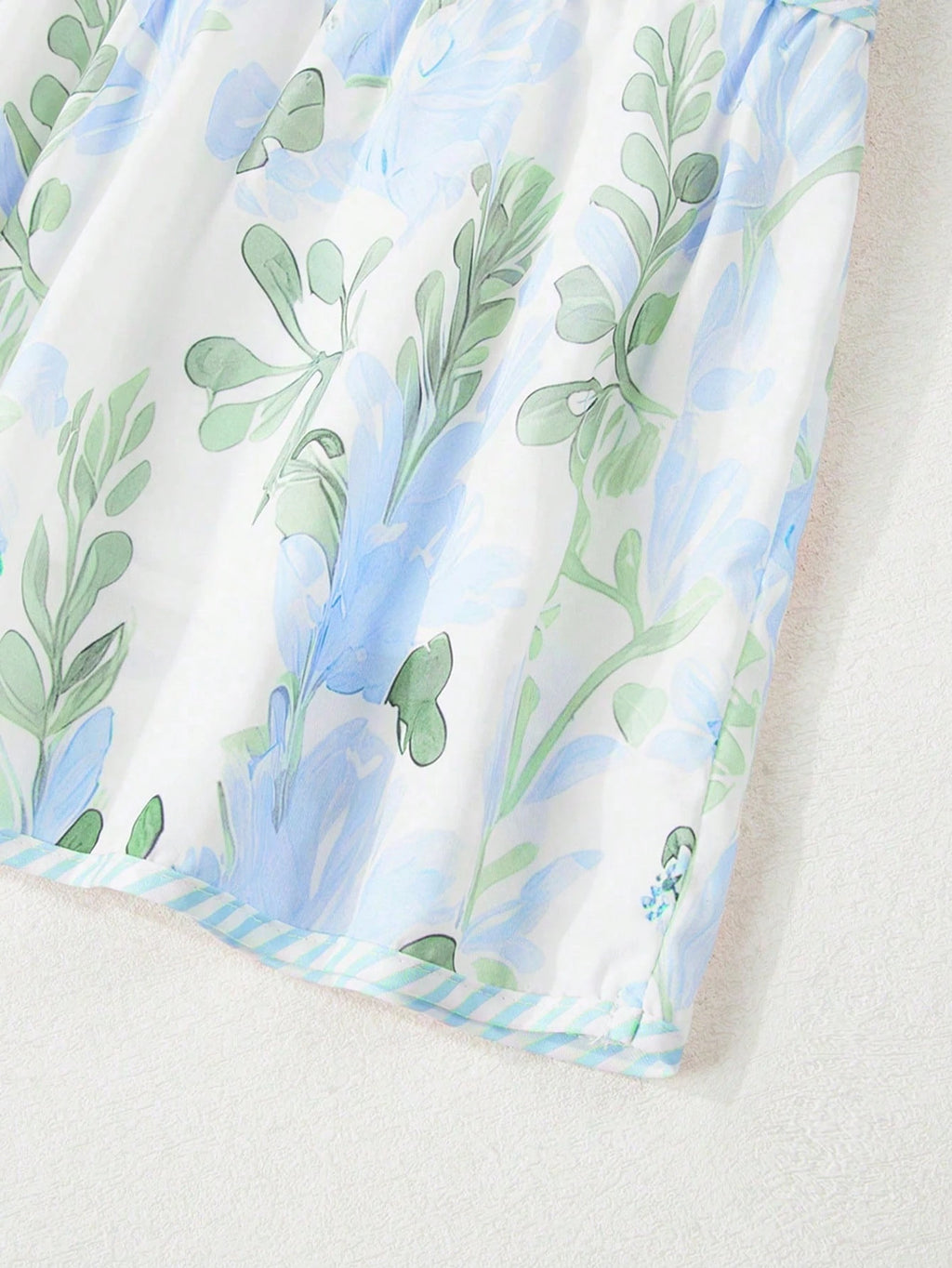 Acelitt Summer Light Blue Floral Contrast Edge Layered Short Sleeve