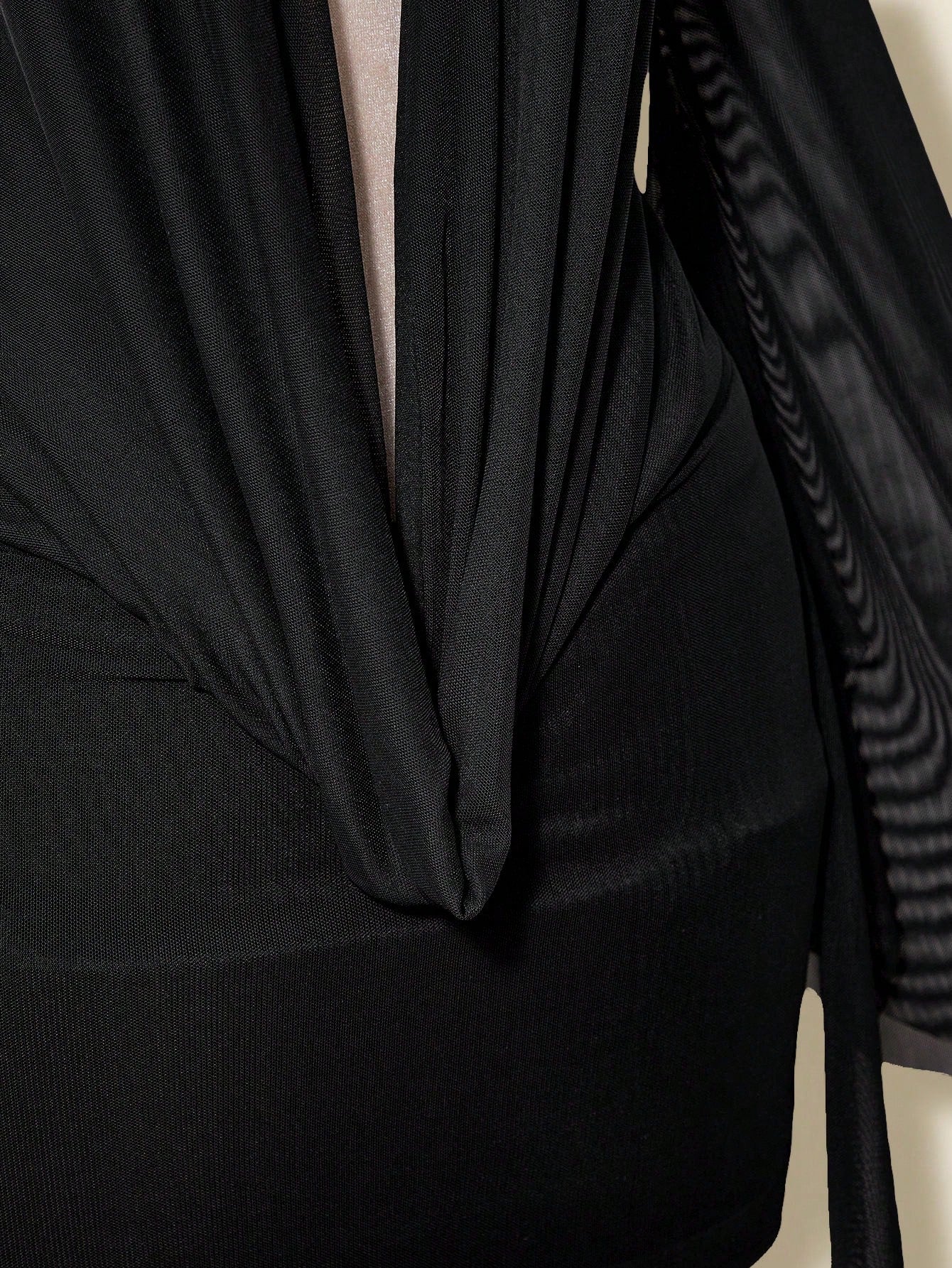 ICON Sexy Oversized Plunging Neckline Mesh Patchwork Backless Mini