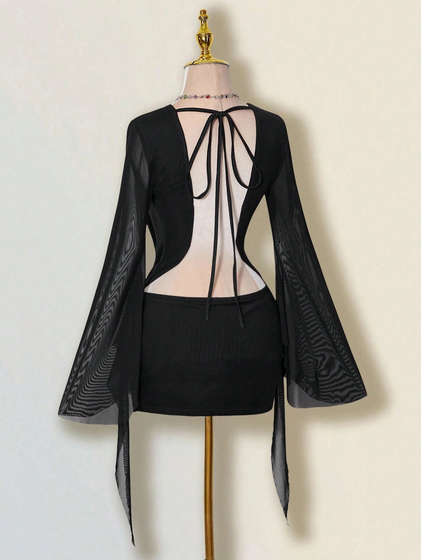 ICON Sexy Oversized Plunging Neckline Mesh Patchwork Backless Mini