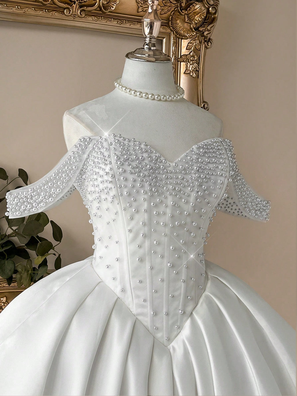 Lovelzi White Summer Elegant Bachelorette Party Wedding Dress,Luxurious Satin Pearl Embellished - image 9