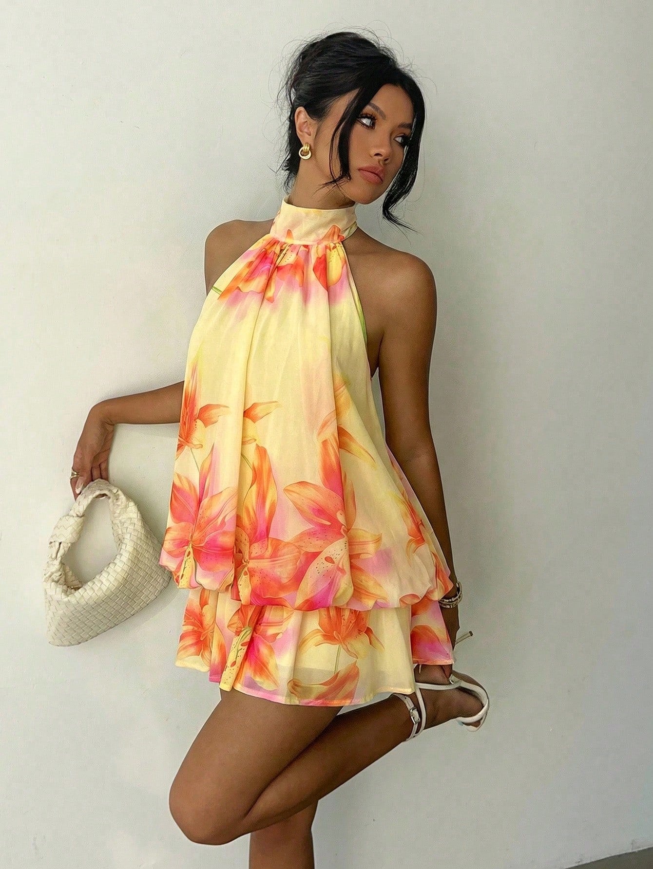 Aloruh Chic Green Halter Neck Mini Dress For Women Casual A Line