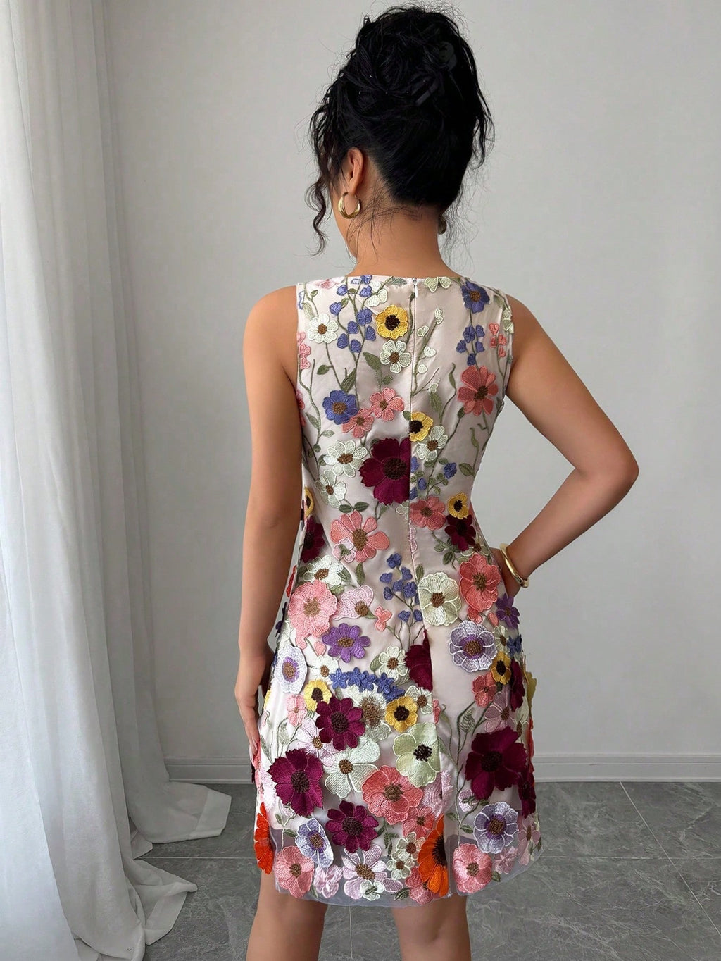 Rafferiza Women Round Neck Sleeveless Elegant Floral Bodycon Mini Dress - image 2
