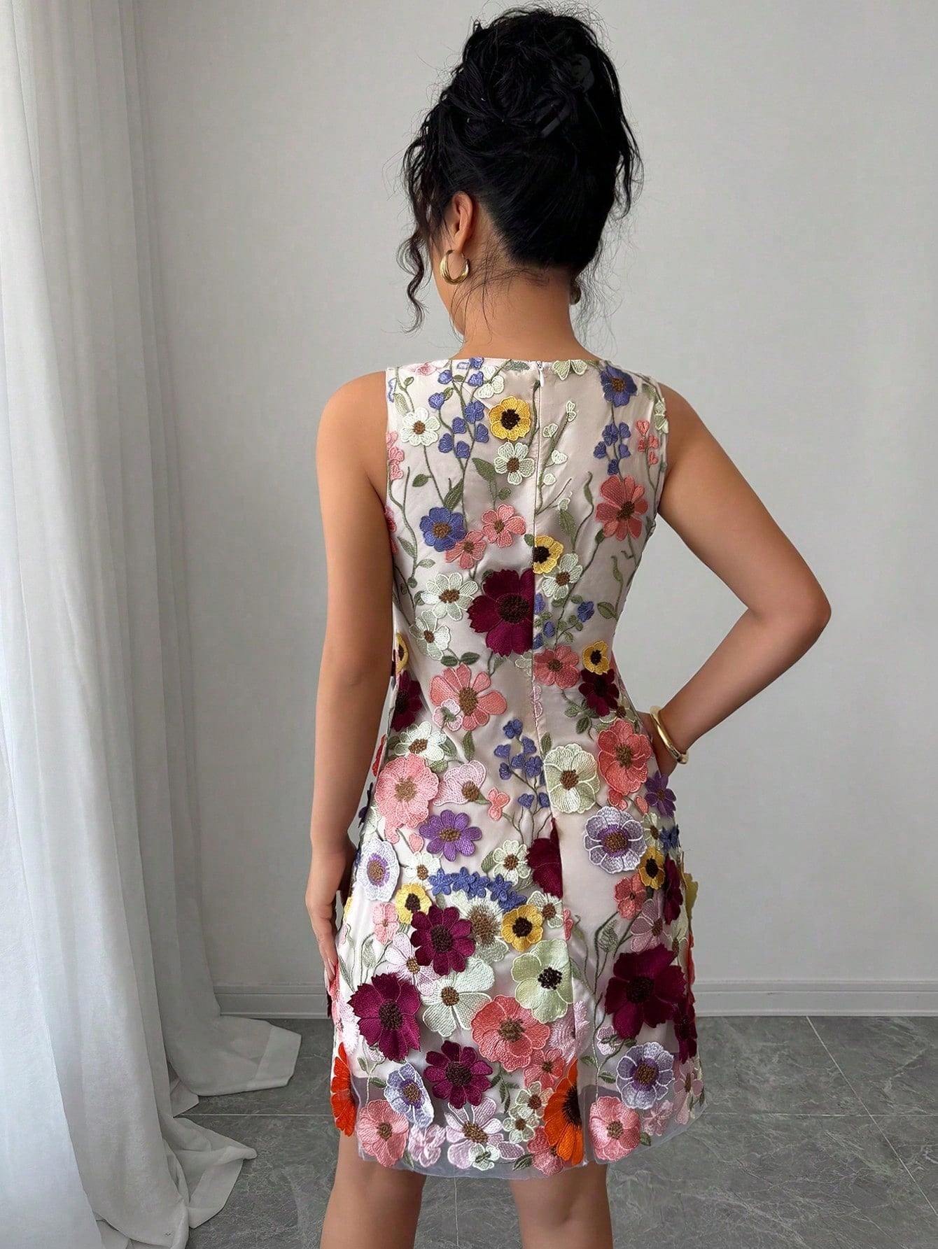 Rafferiza Women Round Neck Sleeveless Elegant Floral Bodycon Mini Dress - image 2