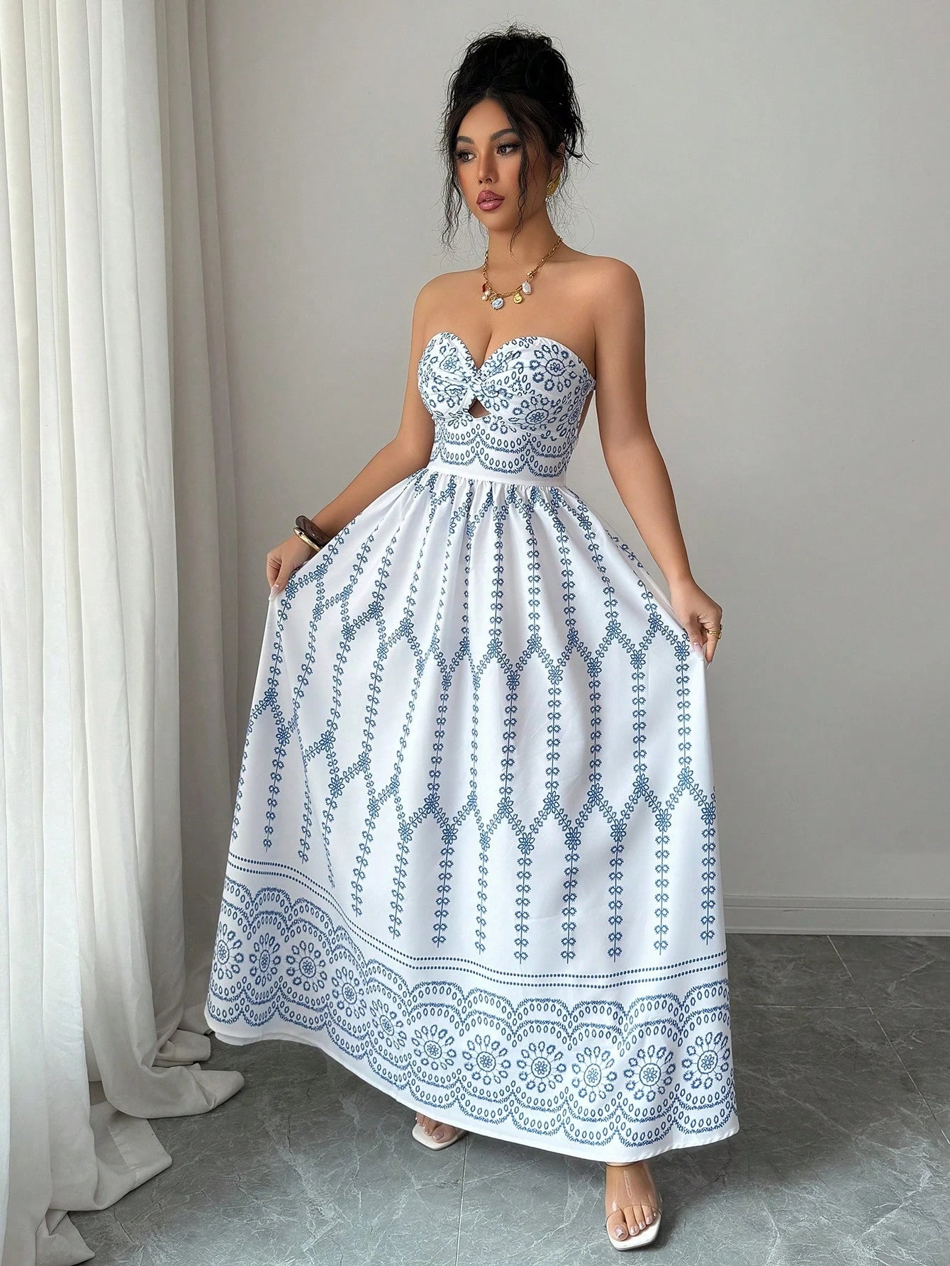 Elenzga Women's Blue And White Floral Print Boho Maxi Strapless