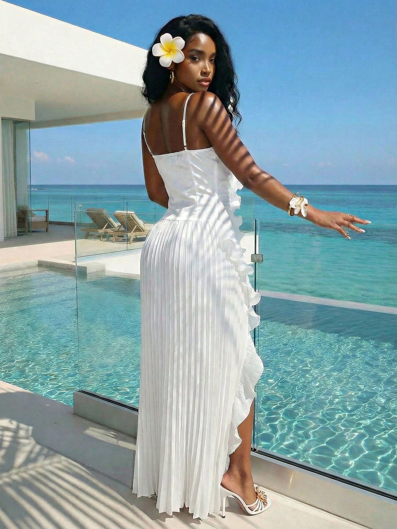 Slaydiva Women's Elegant White Long Dress For Summer Date,Halter