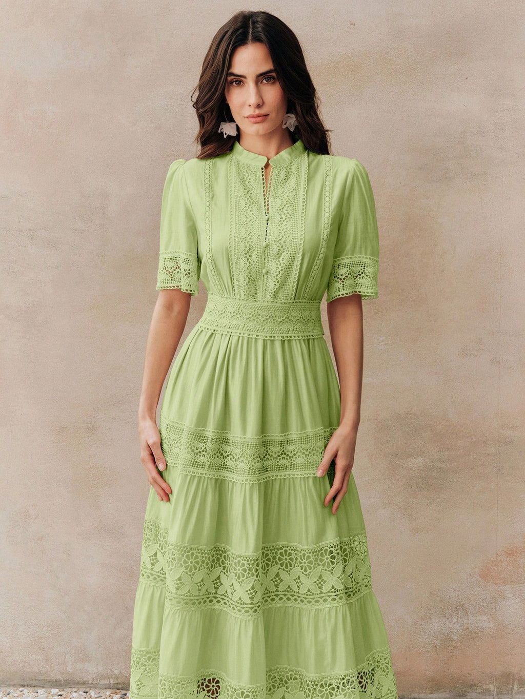 Anewsta Elegant Solid Color Lace Patchwork Round Neck Waist Cinched