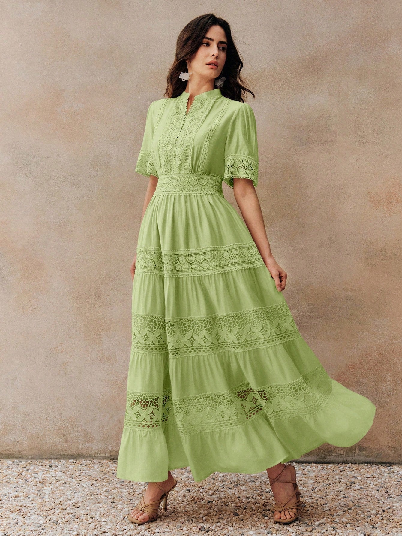 Anewsta Elegant Solid Color Lace Patchwork Round Neck Waist Cinched