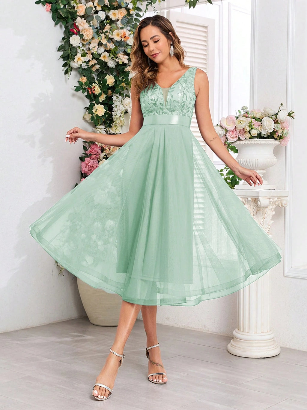 XUCTHHC Elegant V-Neck Sleeveless Sequin Embroidery & Mesh A-Line Bridesmaid Dress Wedding - image 13