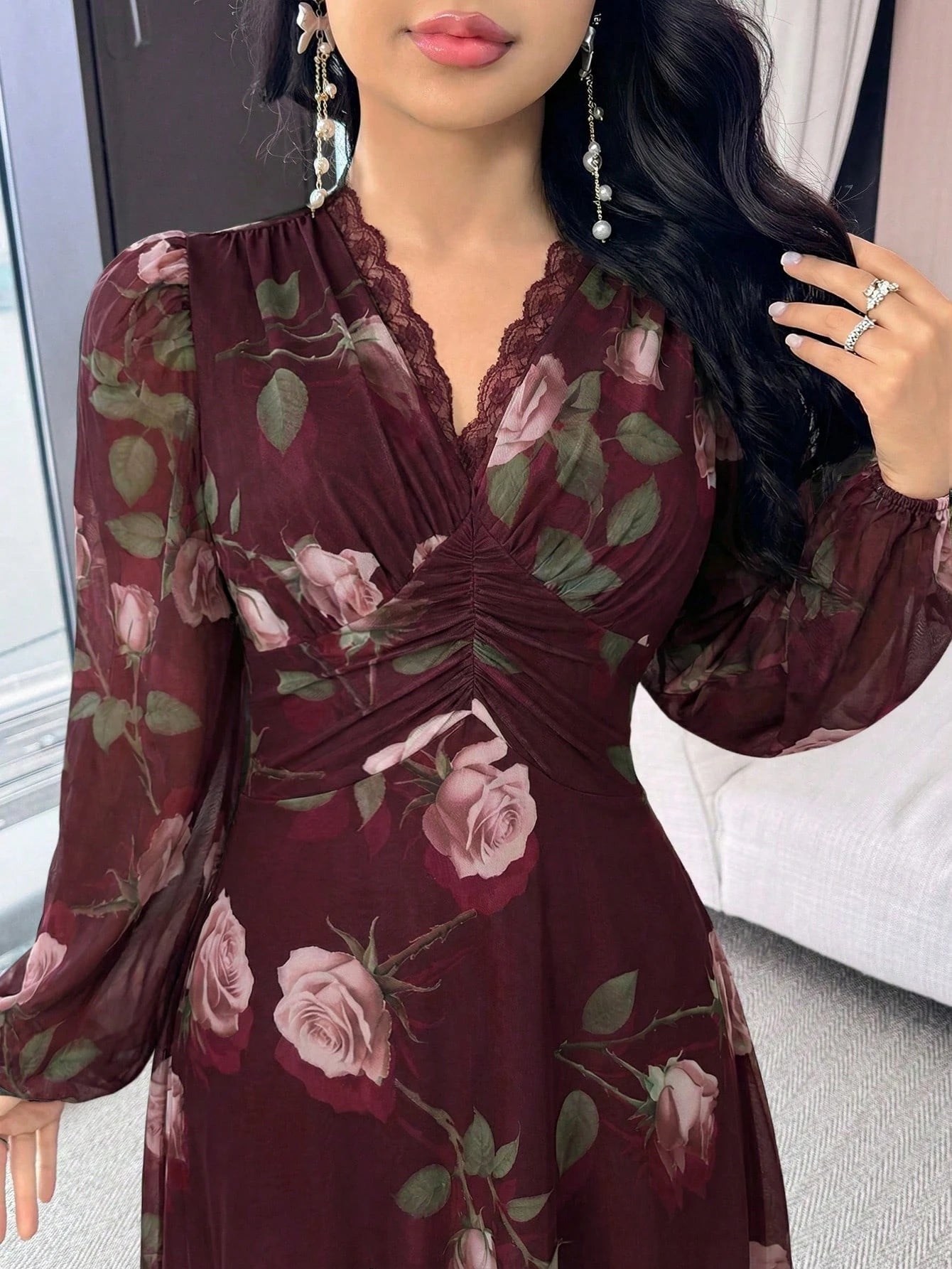 Modelyn Women's Full Floral Print Lace Patchwork Neckline Casual