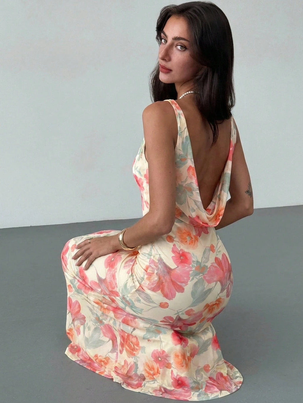 Aloruh Spring/Summer Vacation Floral Print Long Dress Backless Dress Elegant Tropical Party Vacation Light - image 2