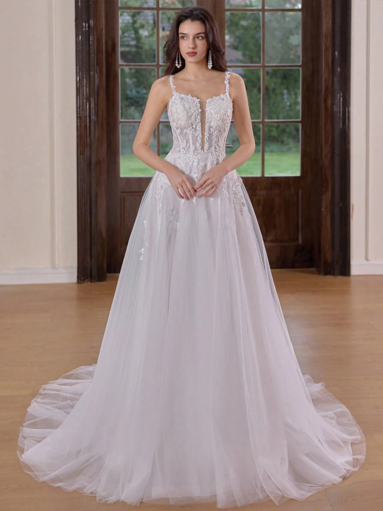 Elegant Long Formal Gown, Wedding Dress With Long Sleeves, Round Neck, Mesh Fabric, Floral Applique And - image 2