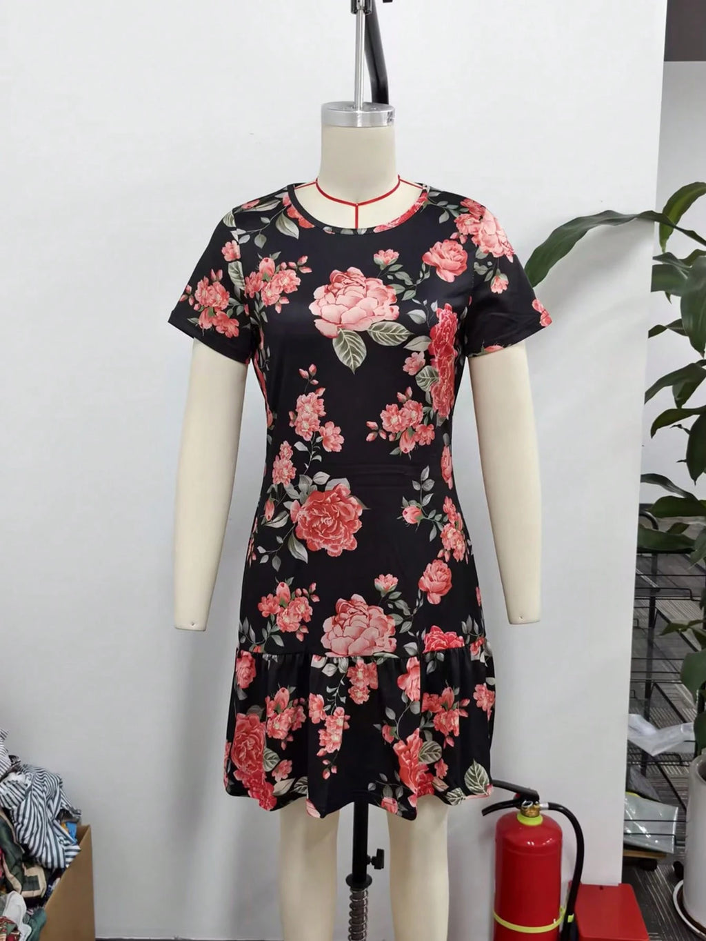 New Arrival Spring/Summer Fashion Digital Printed Milk Silk Fabric