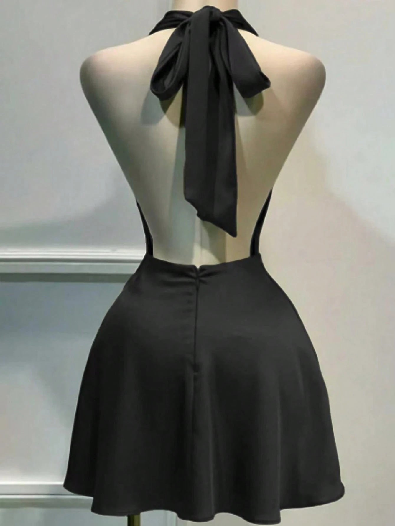 Women's Solid Color Plunging Neckline Backless Sexy Halter Mini Dress