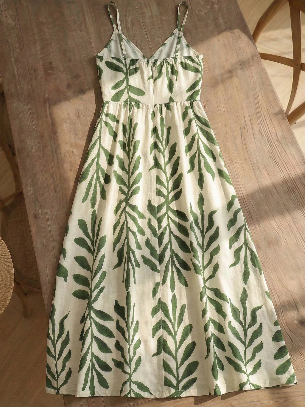 Elouméa Women's Green Leaf Print Tie-Strap A-Line Dress, Suitable For
