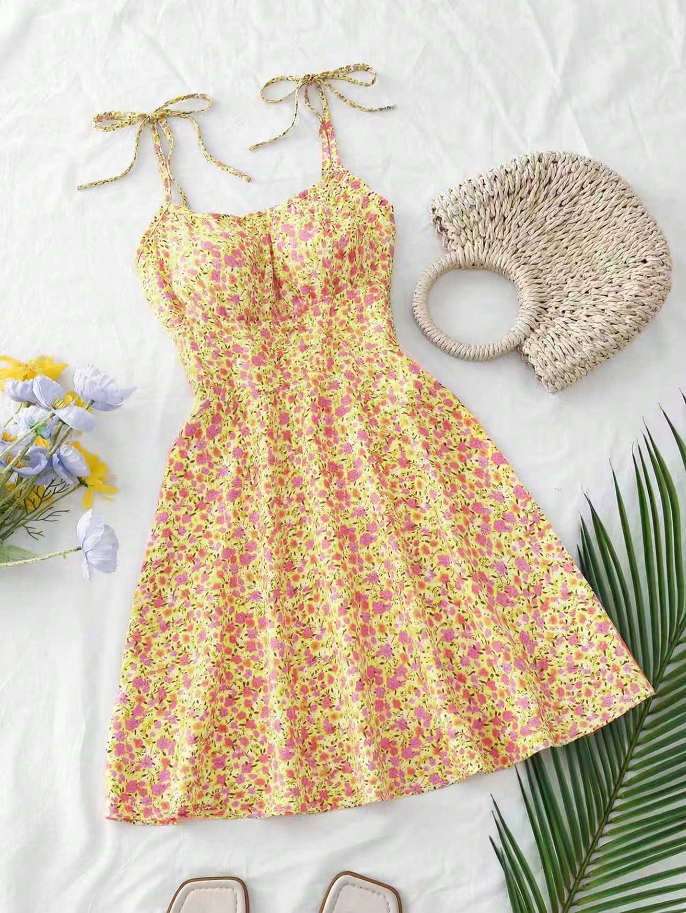 Breezaya Women's Spaghetti Strap Tie-Up Ditsy Floral Mini Dress