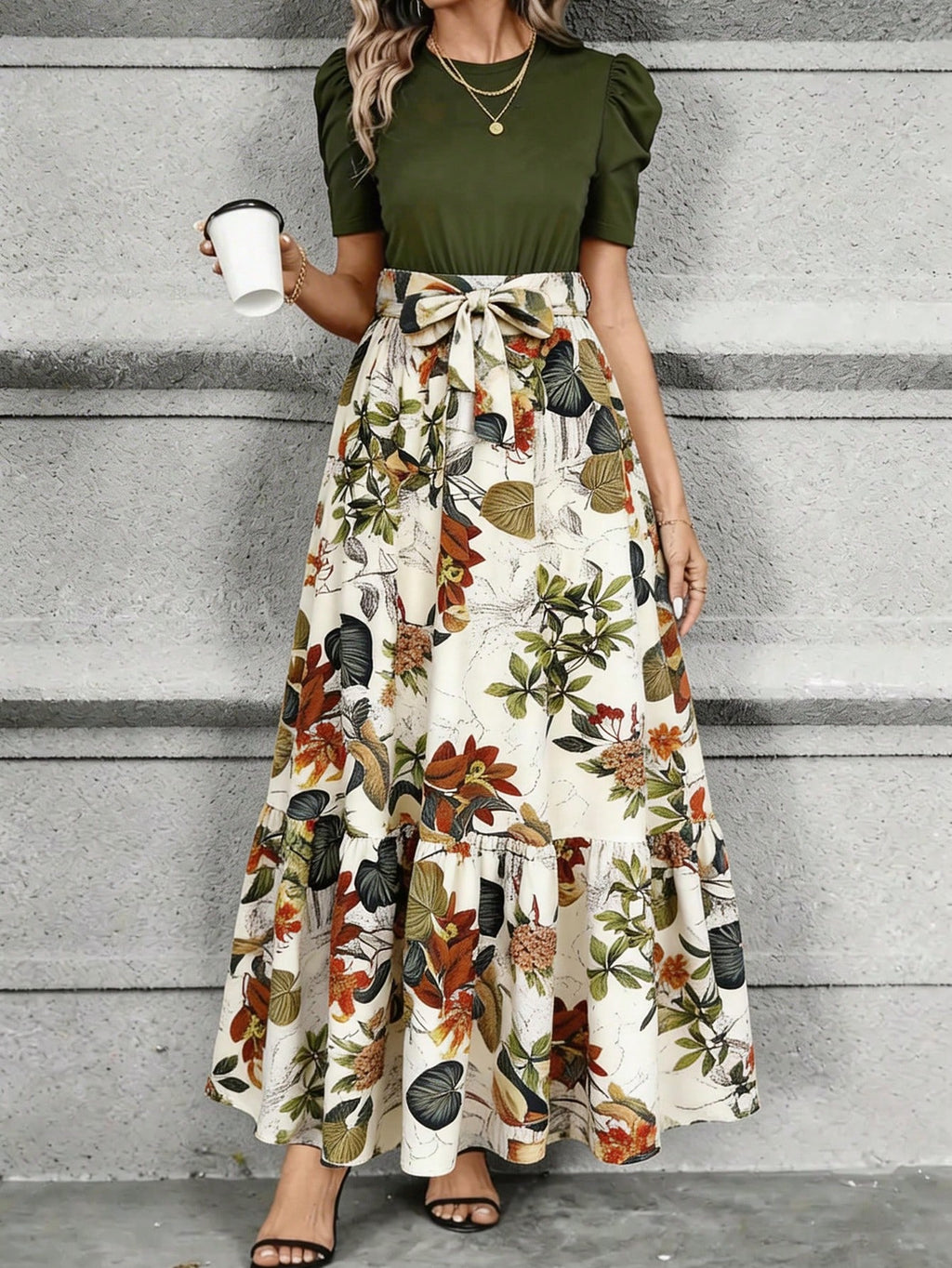 Women's Elegant A-Line Geometric Print Midi Dress With Petal Sleeve