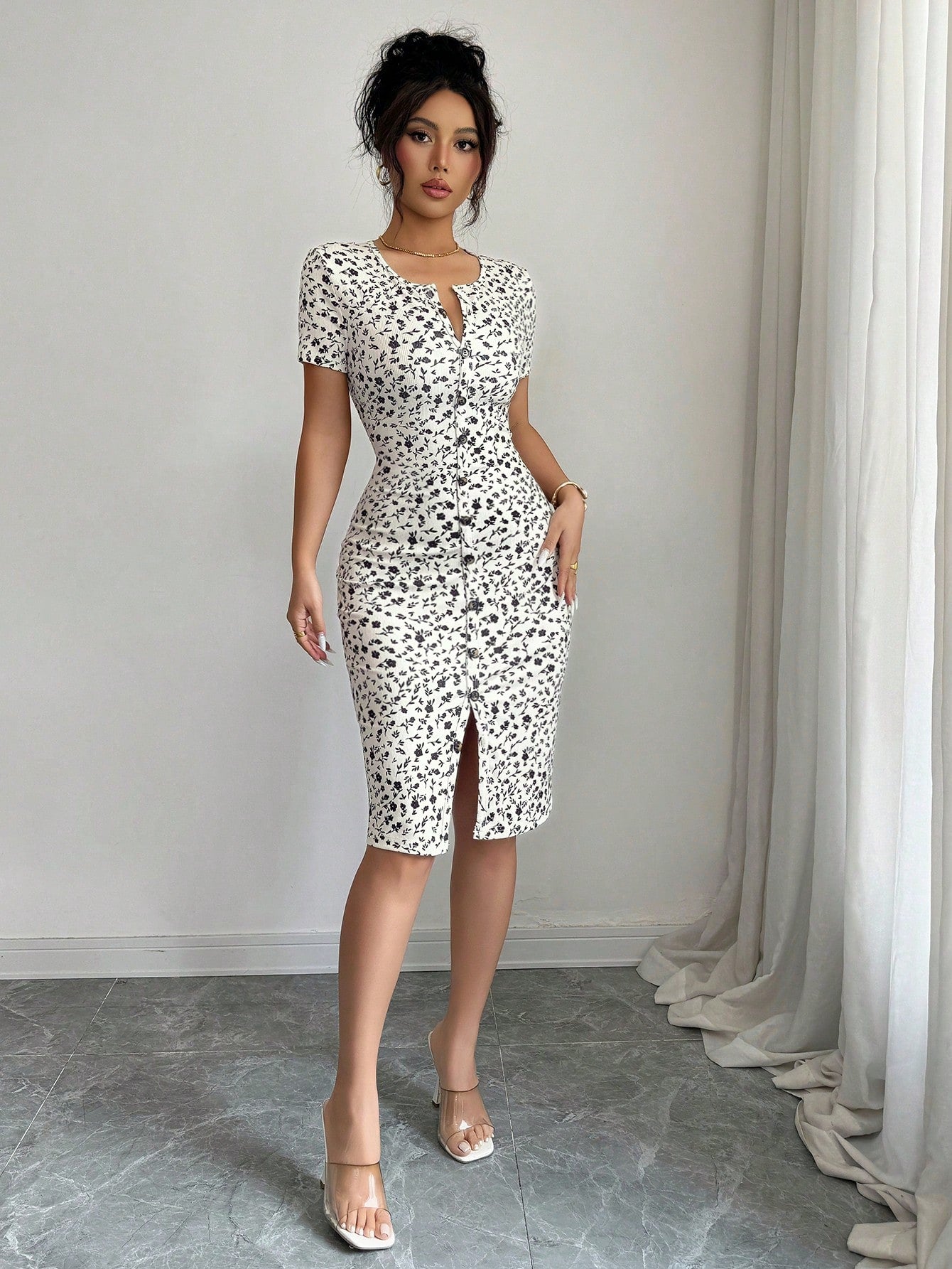 Elenzga Women's Spring/Summer Round Neck Knit Floral Short Dress, Decorated With Ditsy Floral Pattern, - image 6