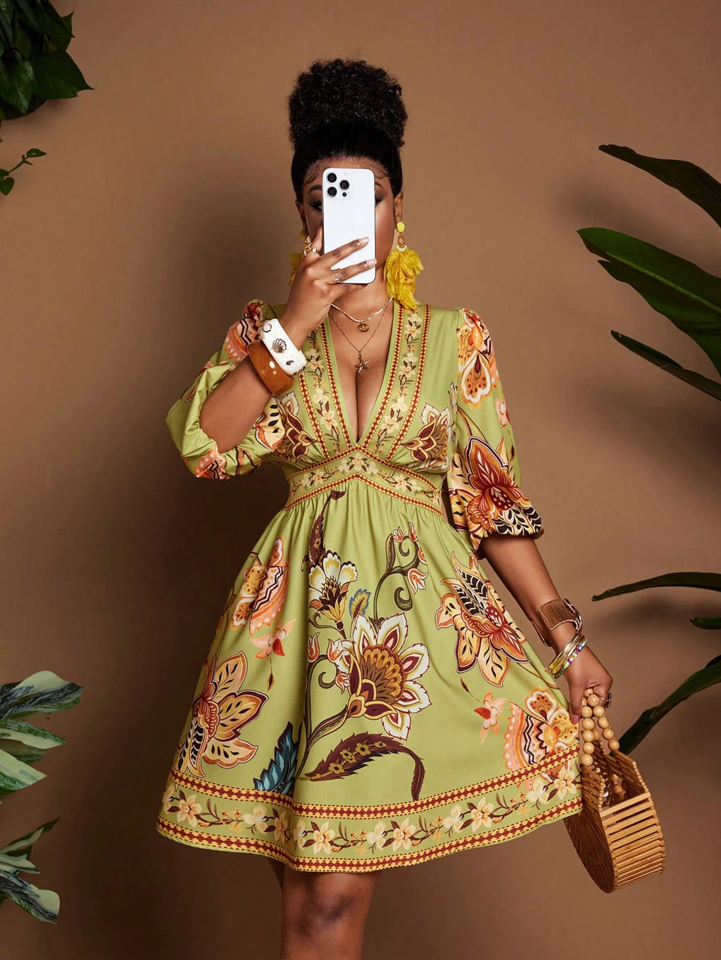 Women's Deep V-Neck Floral Print Ruched Casual Tropical Party Vacation Mini Dress Green Floral Autumn - image 4