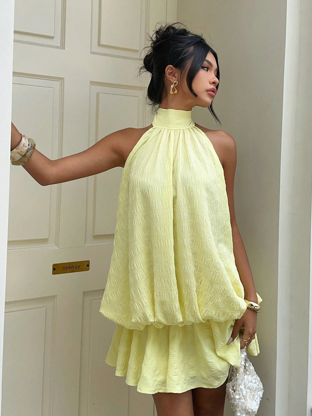 Aloruh Women's Elegant Pale Yellow Halter Tie Mini Dress, Suitable