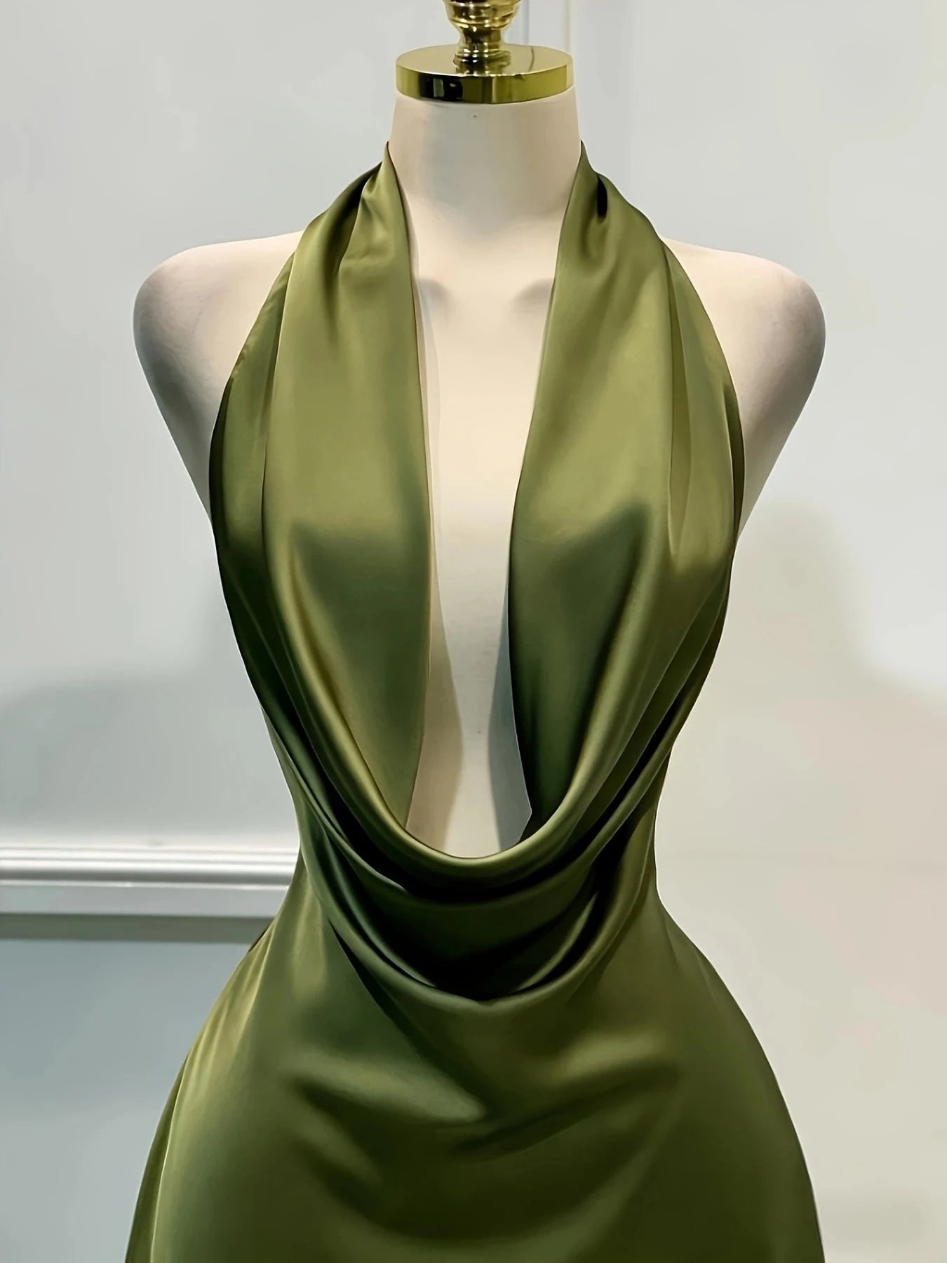 Women's Solid Color Plunging Neckline Backless Sexy Halter Mini Dress