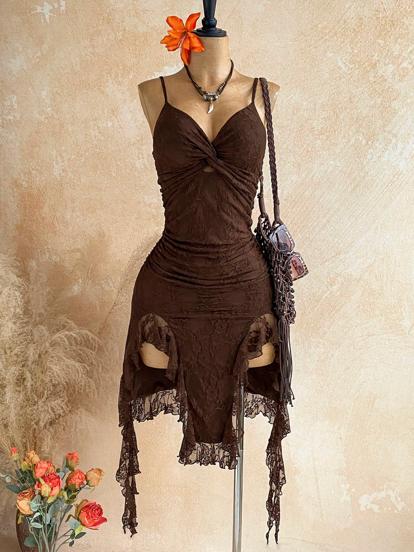 Soleia Women's Elegant Boho Sexy Waist-Cinched Spaghetti Strap Ruffle