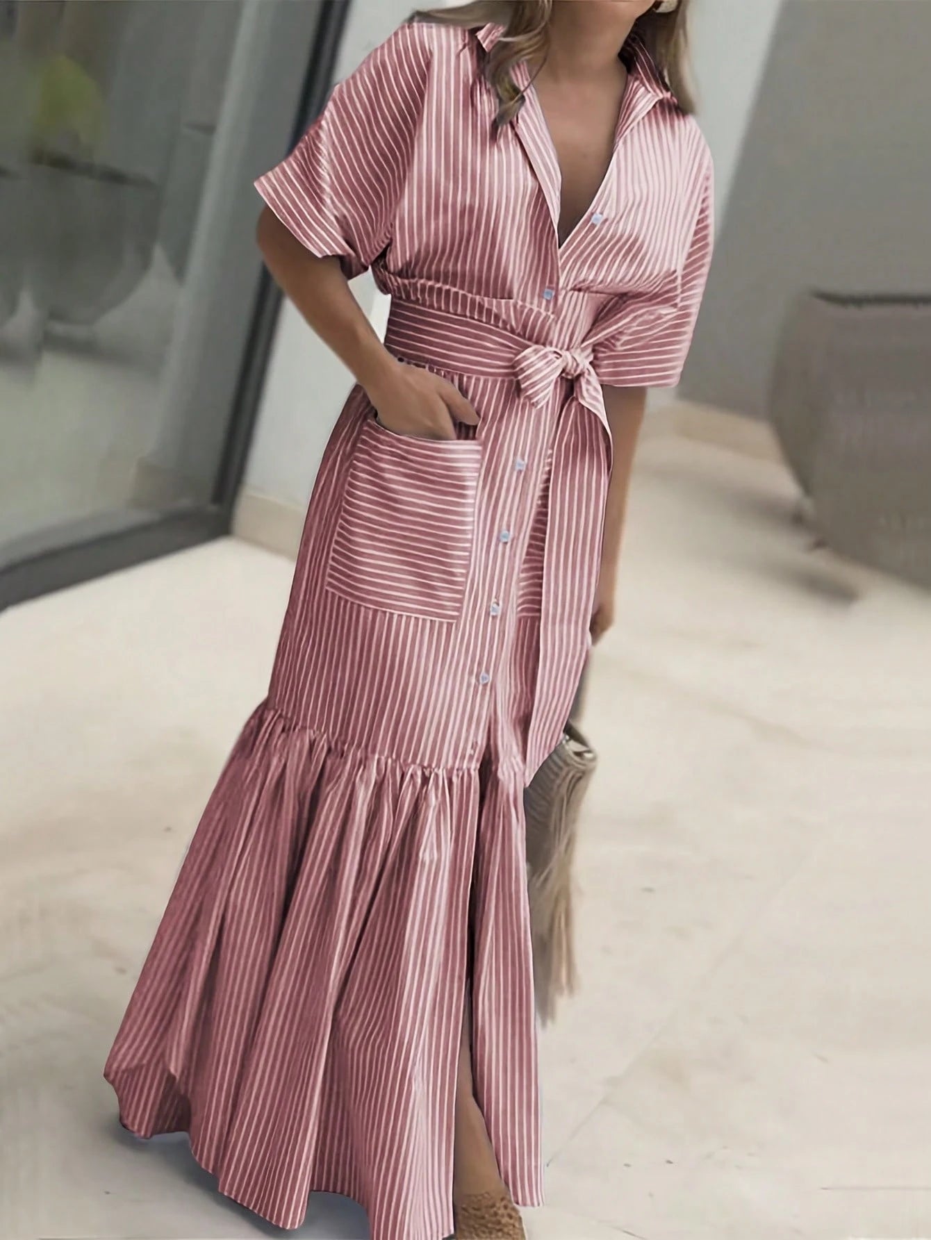 Ladies' Elegant Long Dress - From Formal Occasions To Daily