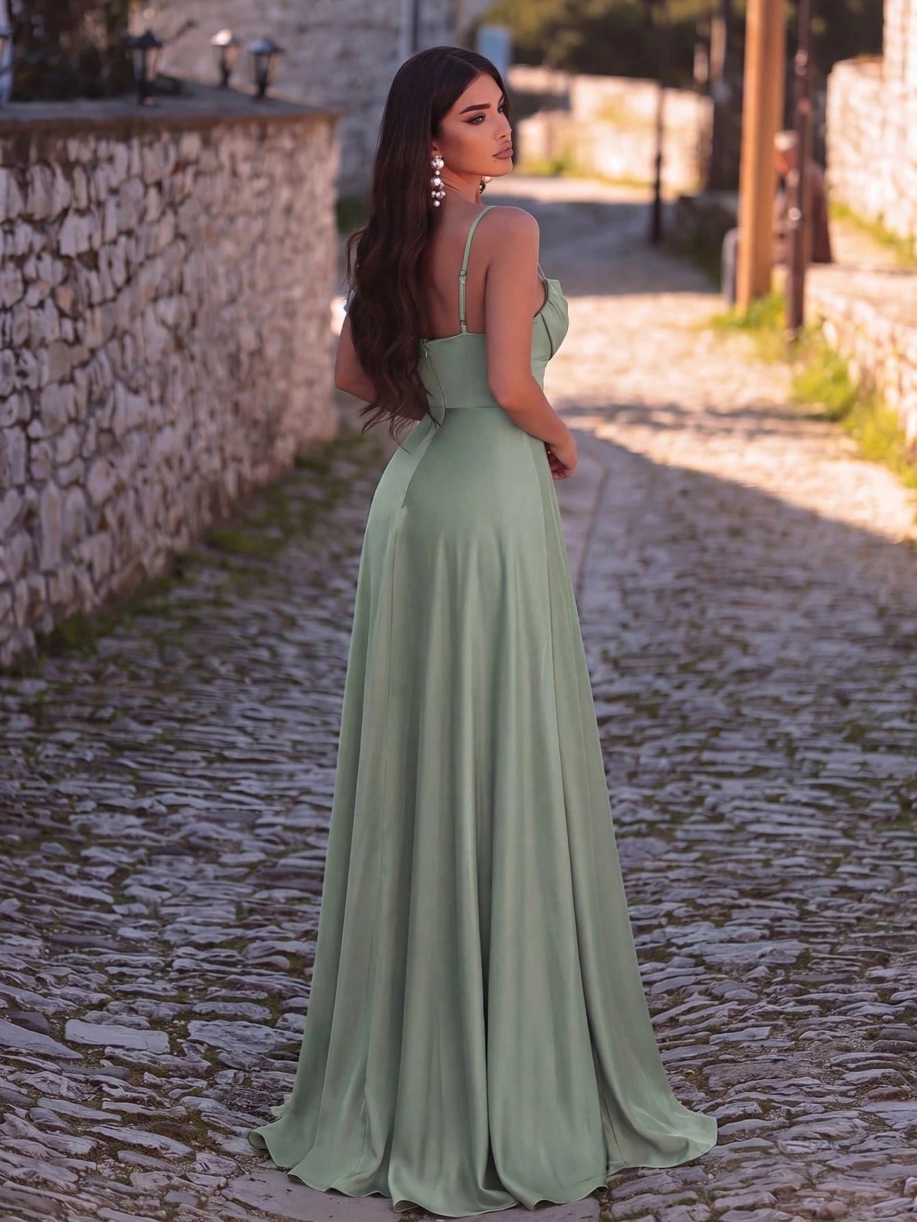 Faeriesty Elegant Spaghetti Strap Evening Gown With Ruched Bodice And High Slit Design - Formal Occasion