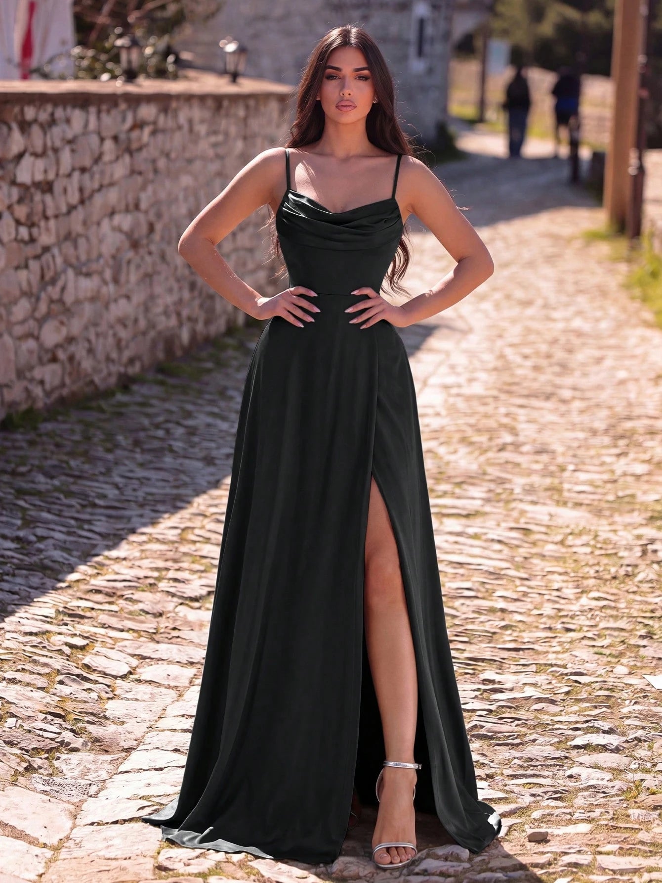 Faeriesty Sleeveless Backless Maxi Bridesmaid Dress With Draped Neck