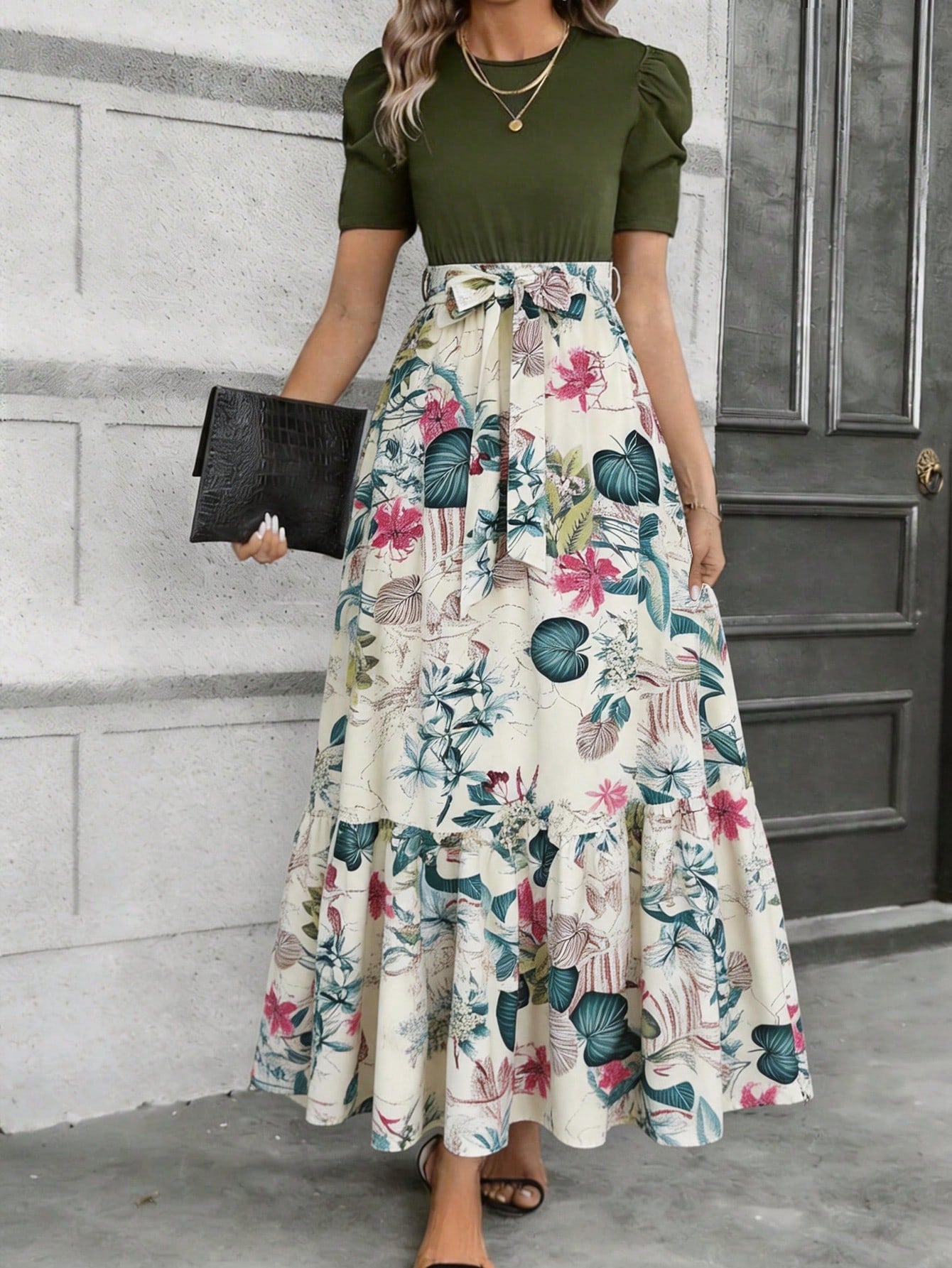Women's Elegant A-Line Geometric Print Midi Dress With Petal Sleeve