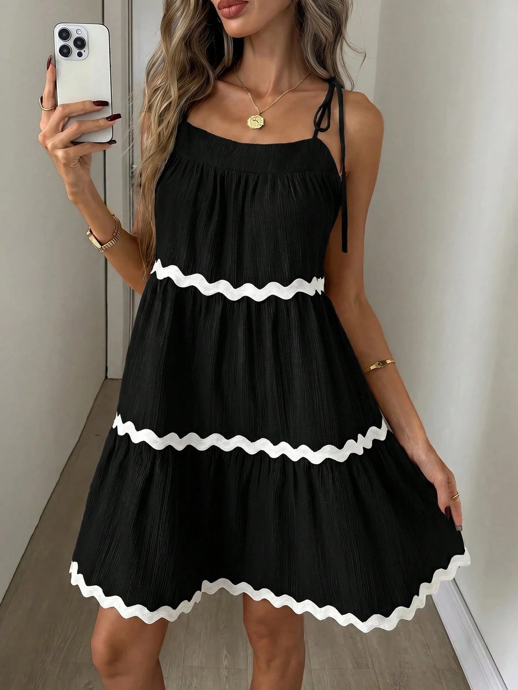 Easowa Contrast Color Wavy Trim Multi-Layer Ruffle Hem A-Line