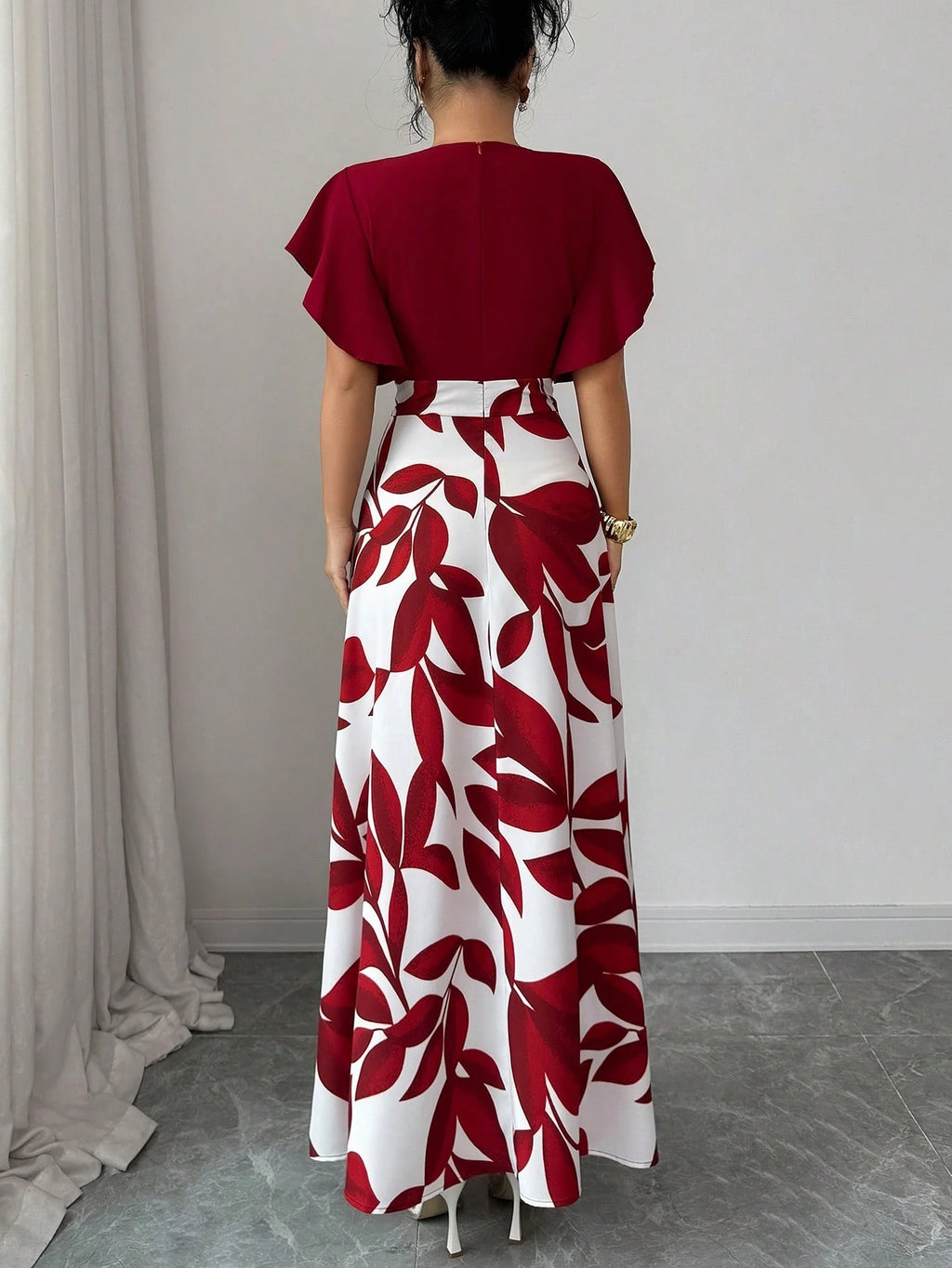Elenzga Women's Elegant Burgundy Red Leaf Pattern Ruched Cap Sleeve