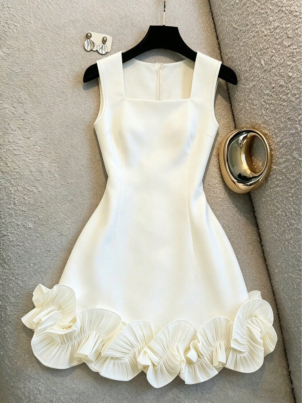 Franclia Elegant White Summer Square-Neck Sleeveless Dress With Ruffles,Perfect For Bar Party,Wedding - image 8