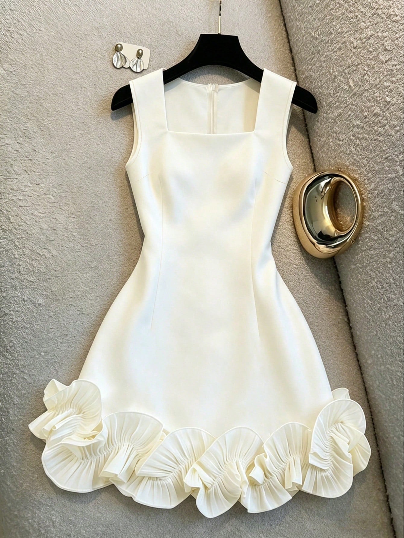 Franclia Elegant White Summer Square-Neck Sleeveless Dress With Ruffles,Perfect For Bar Party,Wedding - image 8