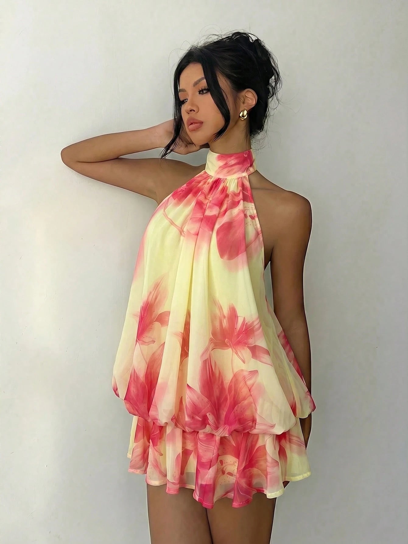 Aloruh Chic Green Halter Neck Mini Dress For Women Casual A Line