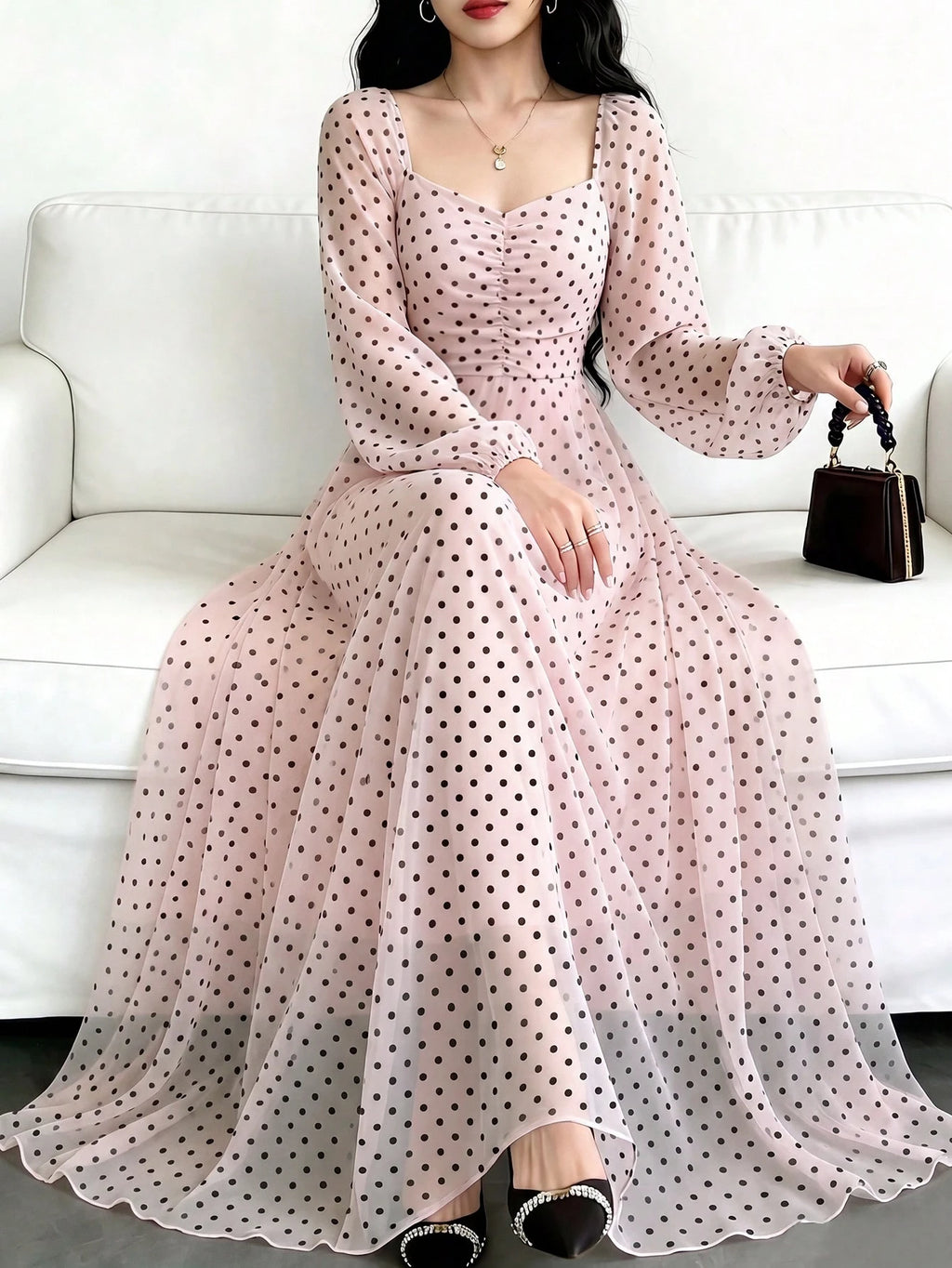 Modelyn Spring/Summer Polka Dot Cinched Cinched Waist Elegant