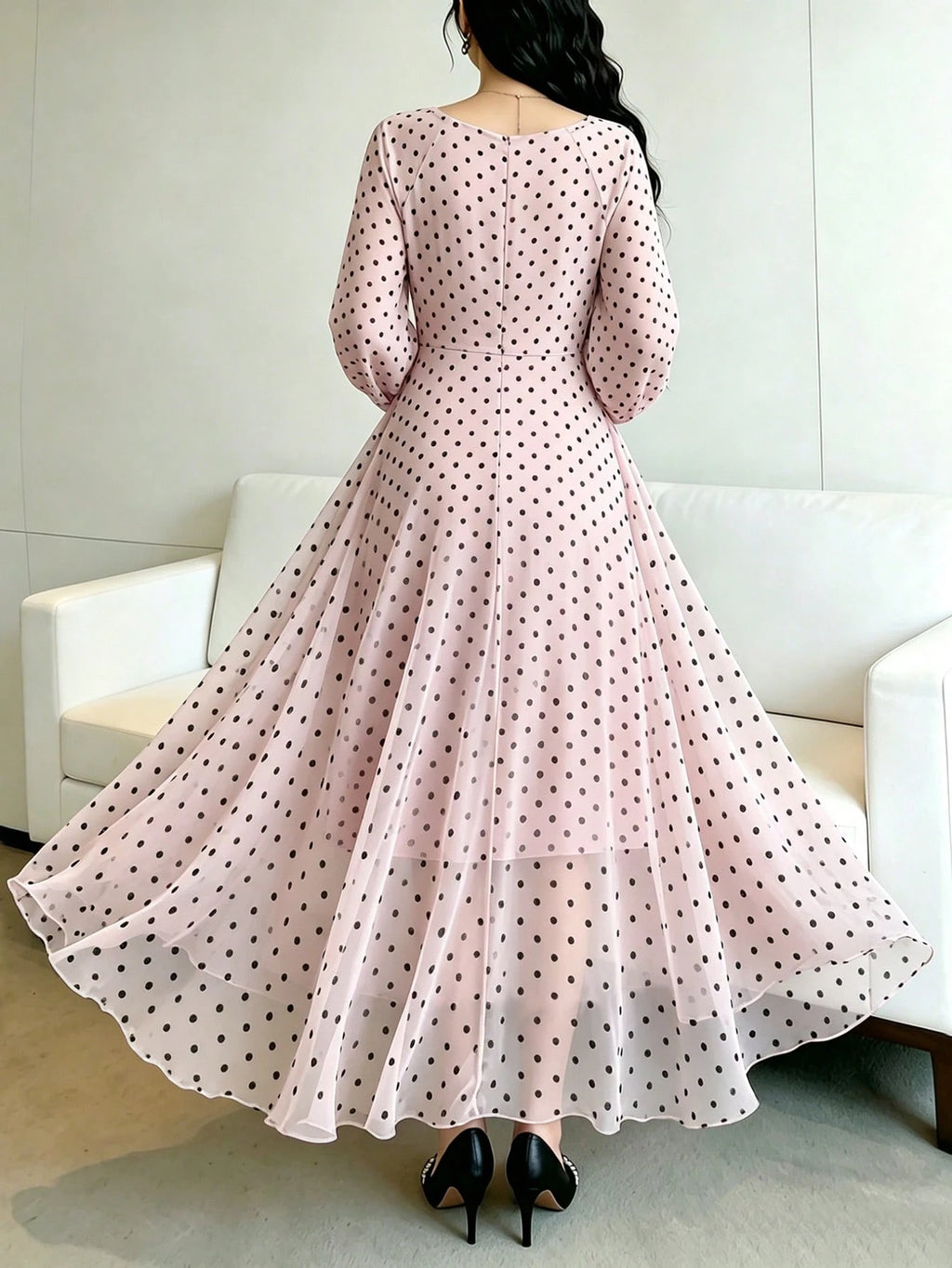 Modelyn Spring/Summer Polka Dot Cinched Cinched Waist Elegant