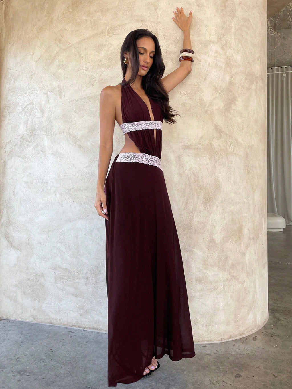 Aloruh White Mesh Knit Elegant Boho Vacation Sexy Halter Neck Dress