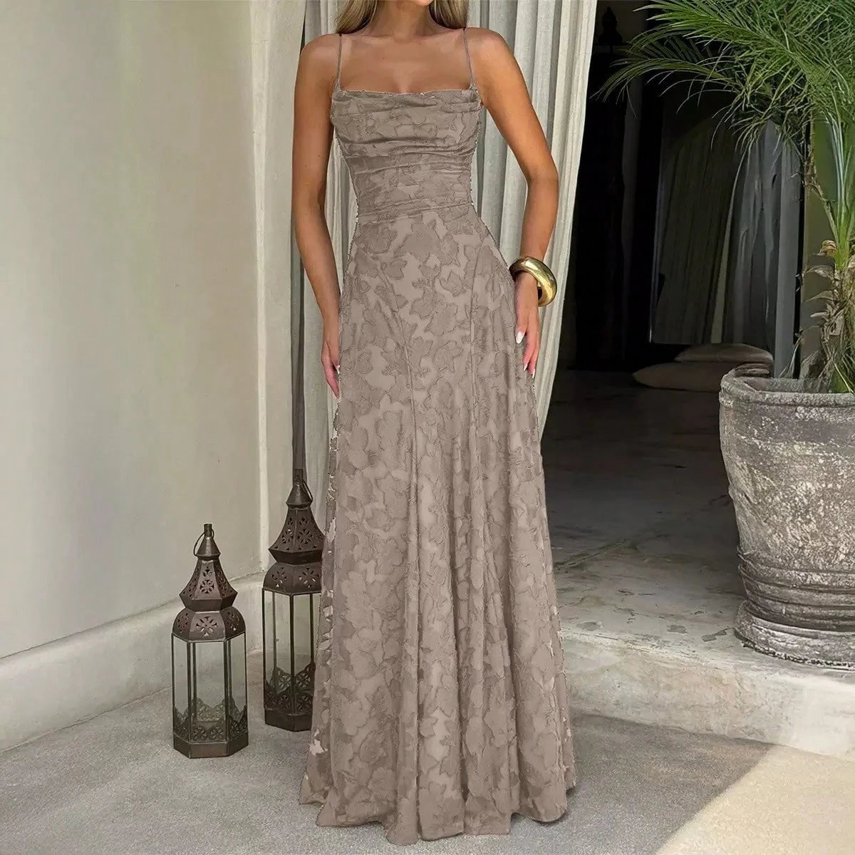 New Lace Backless Spaghetti Strap Elegant Maxi Dress Women Evening