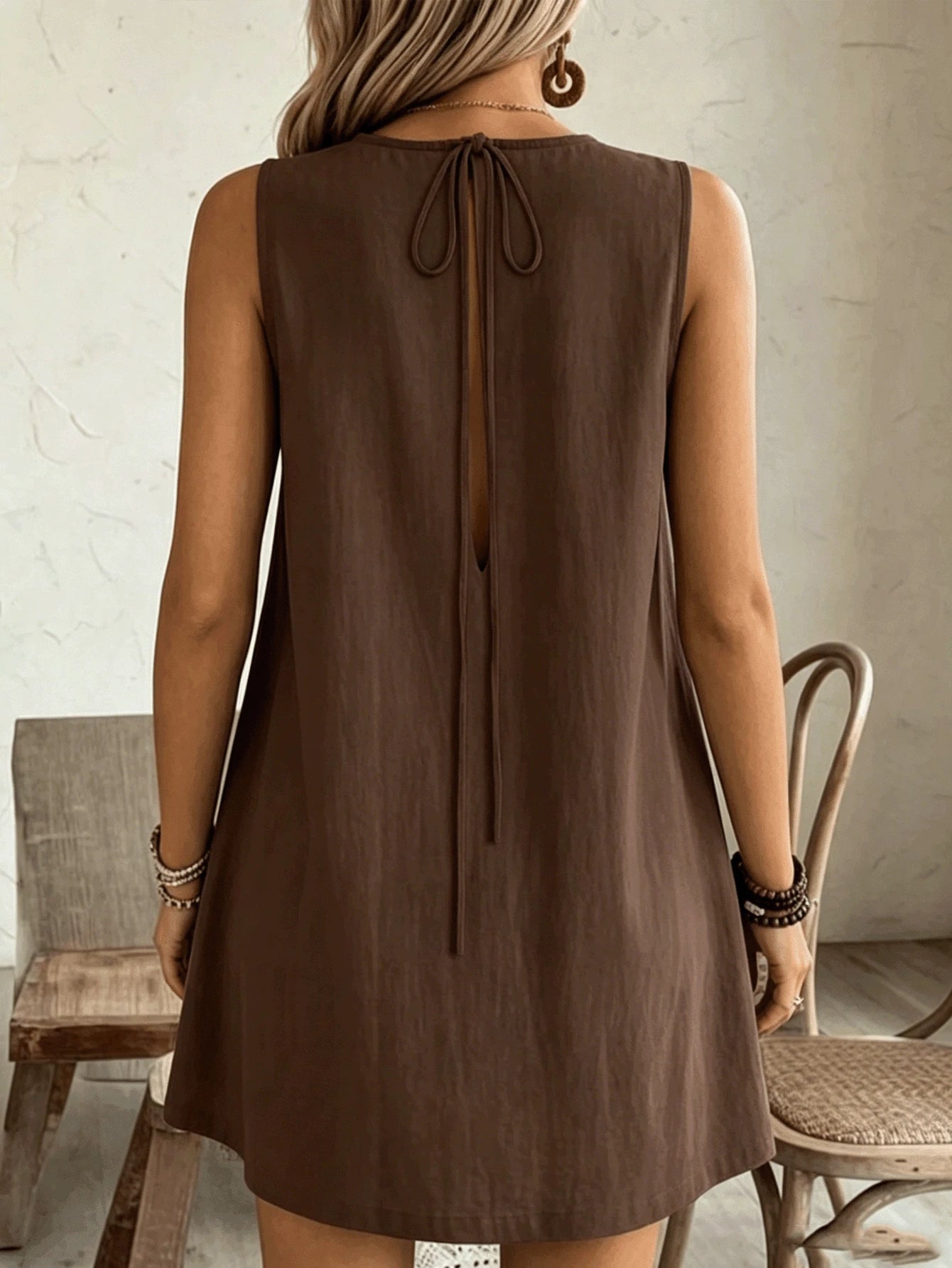 2026 Women's Casual Sleeveless Ruffle Mini Dress, Round Neck Loose