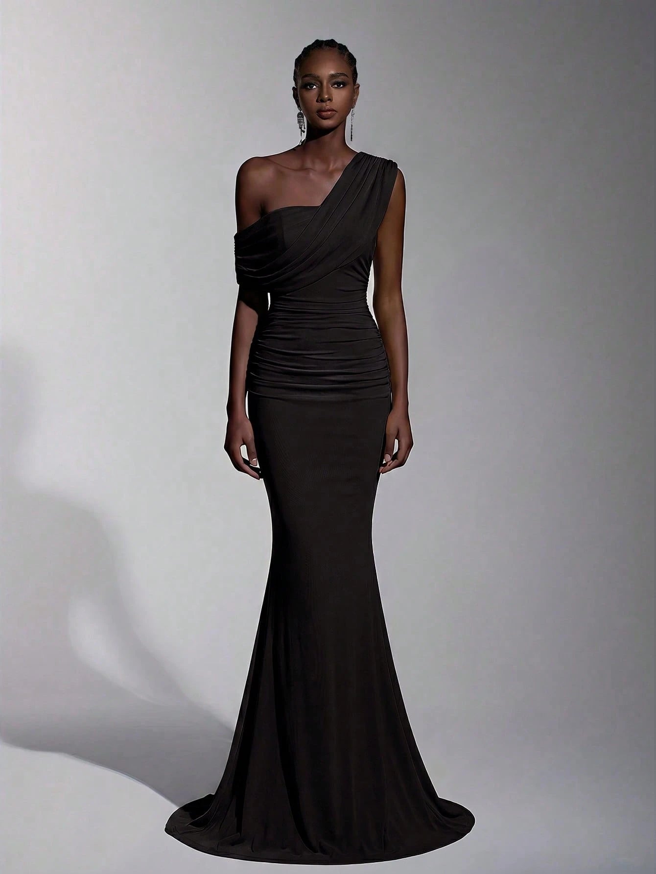Elitara 2025 New Elegant Navy Blue Mesh One-Shoulder Ruched Decor Fitted Maxi Dress, Suitable For Weddings, - image 17