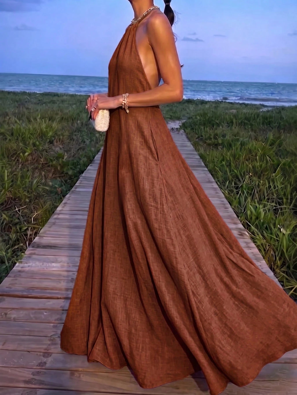 Women's Halter Neck Sleeveless Long Dress With Pockets, Elegant