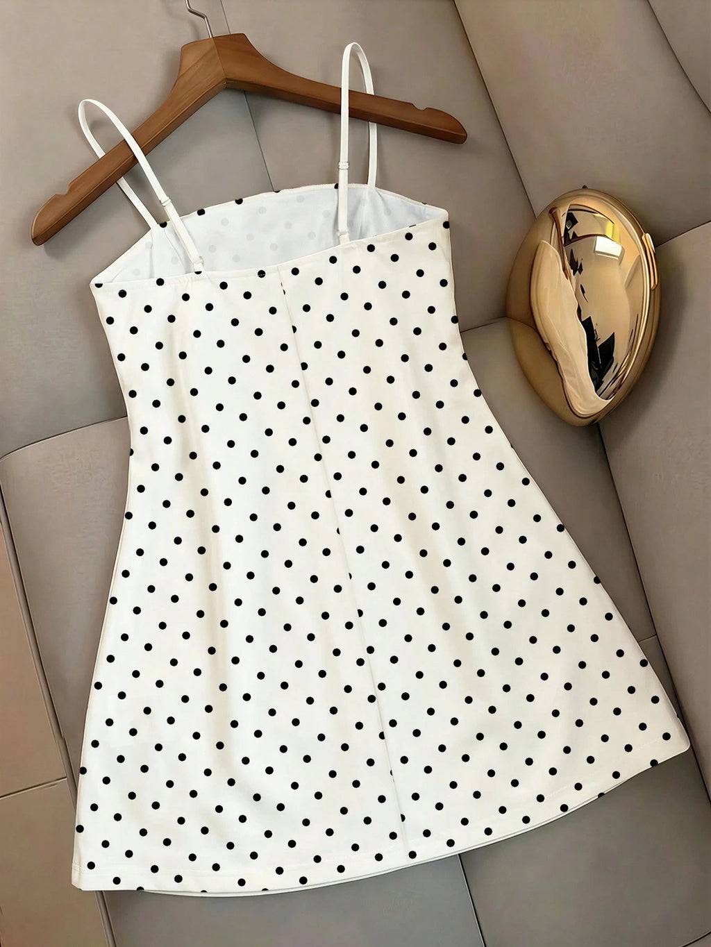 Resyla Women's Pleated Sleeveless Spaghetti Strap Dress
