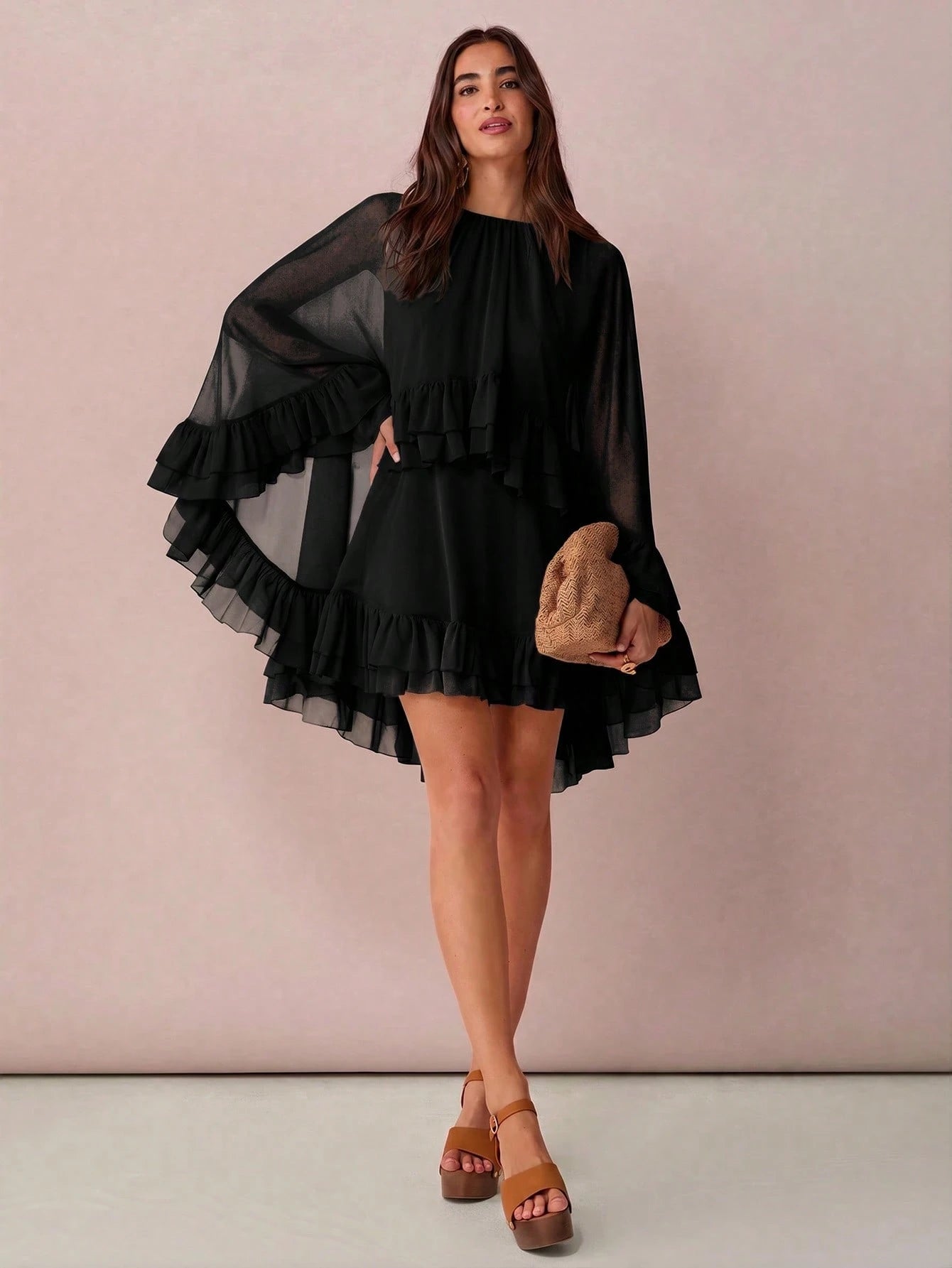 Enchnt Women's Solid Color Minimalist Everyday Poncho Sleeve Dress