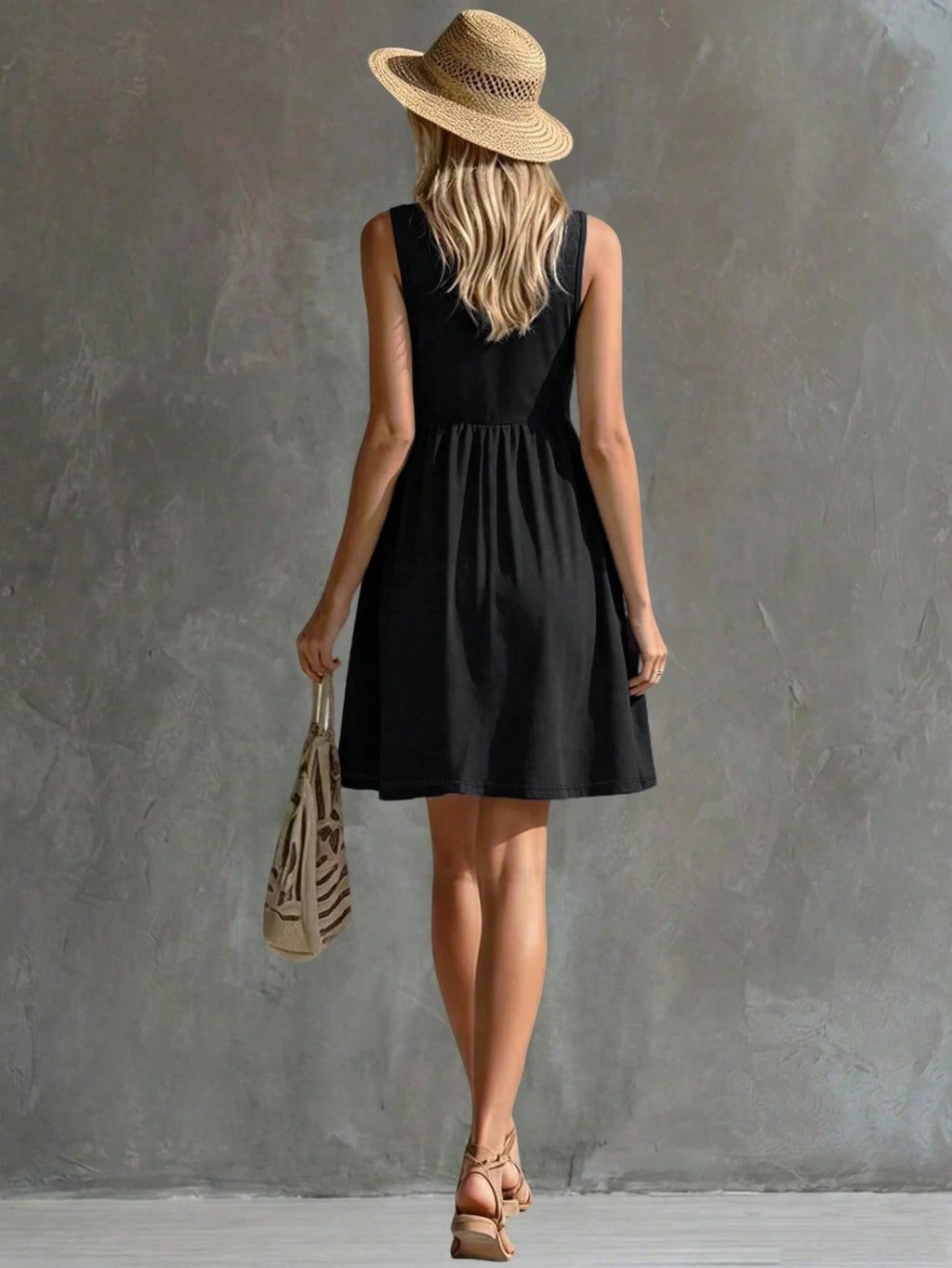 Balvessa V-Neck Buttoned Solid-Color Criss-Cross Strap Sleeveless