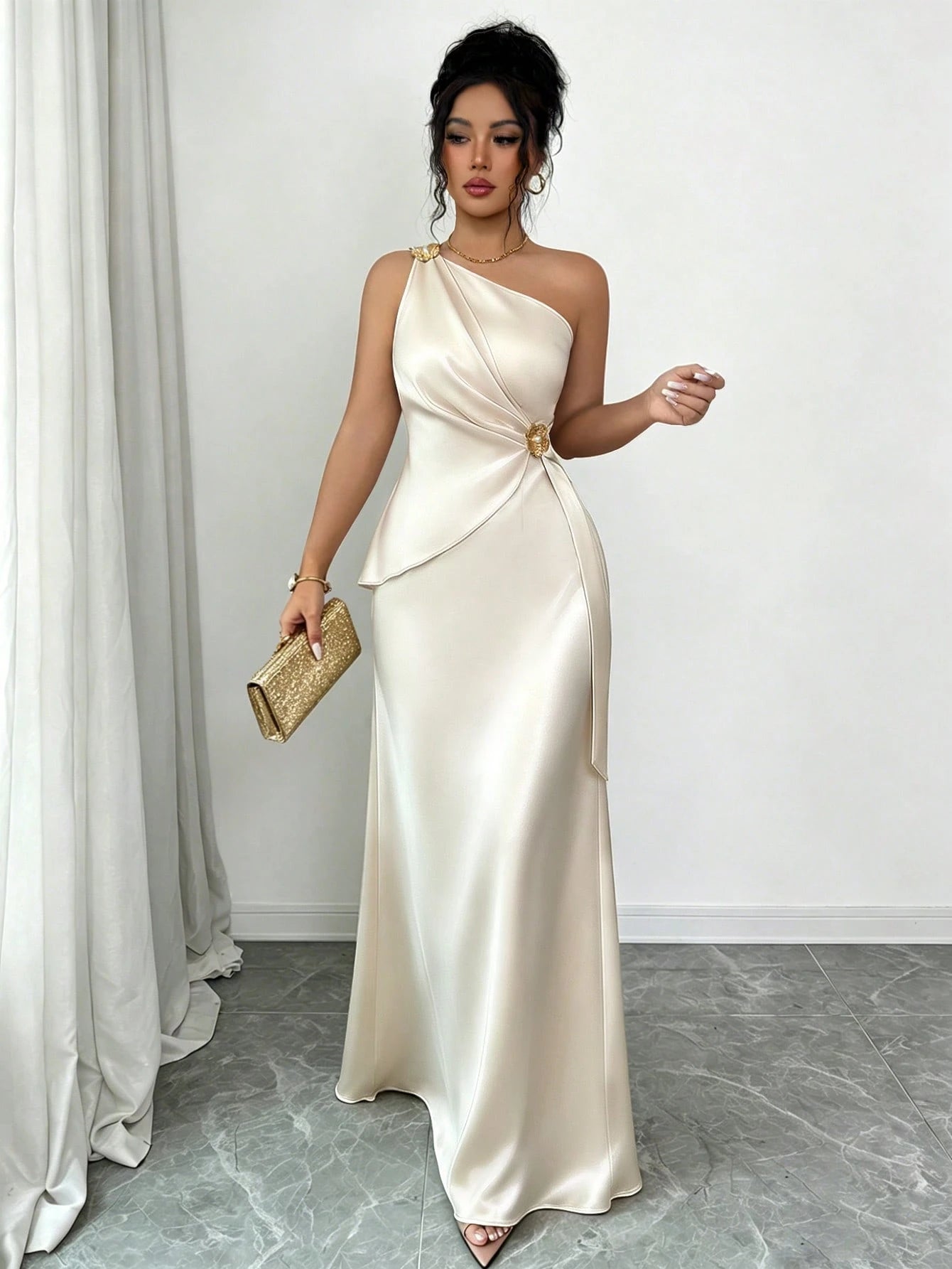 Elenzga Women's Spring/Summer New Elegant Satin Asymmetric Shoulder