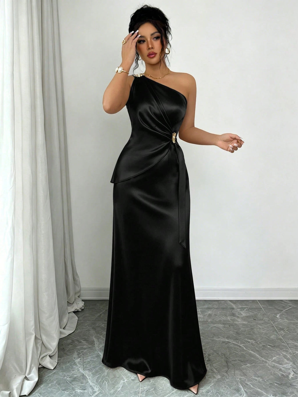 Elenzga Women's Spring/Summer New Elegant Satin Asymmetric Shoulder