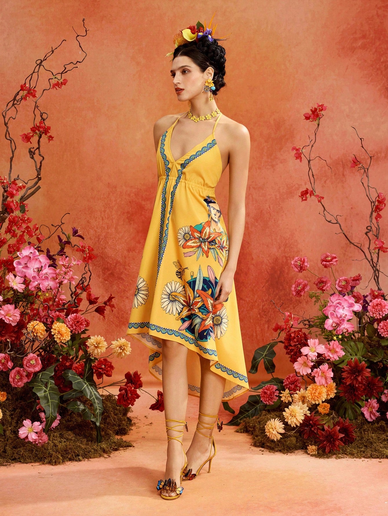 Glamance Frida Kahlo X Portrait Floral Print Yellow Deep V-Neck Backless Spaghetti Strap Tie-Up Loose Long - image 4