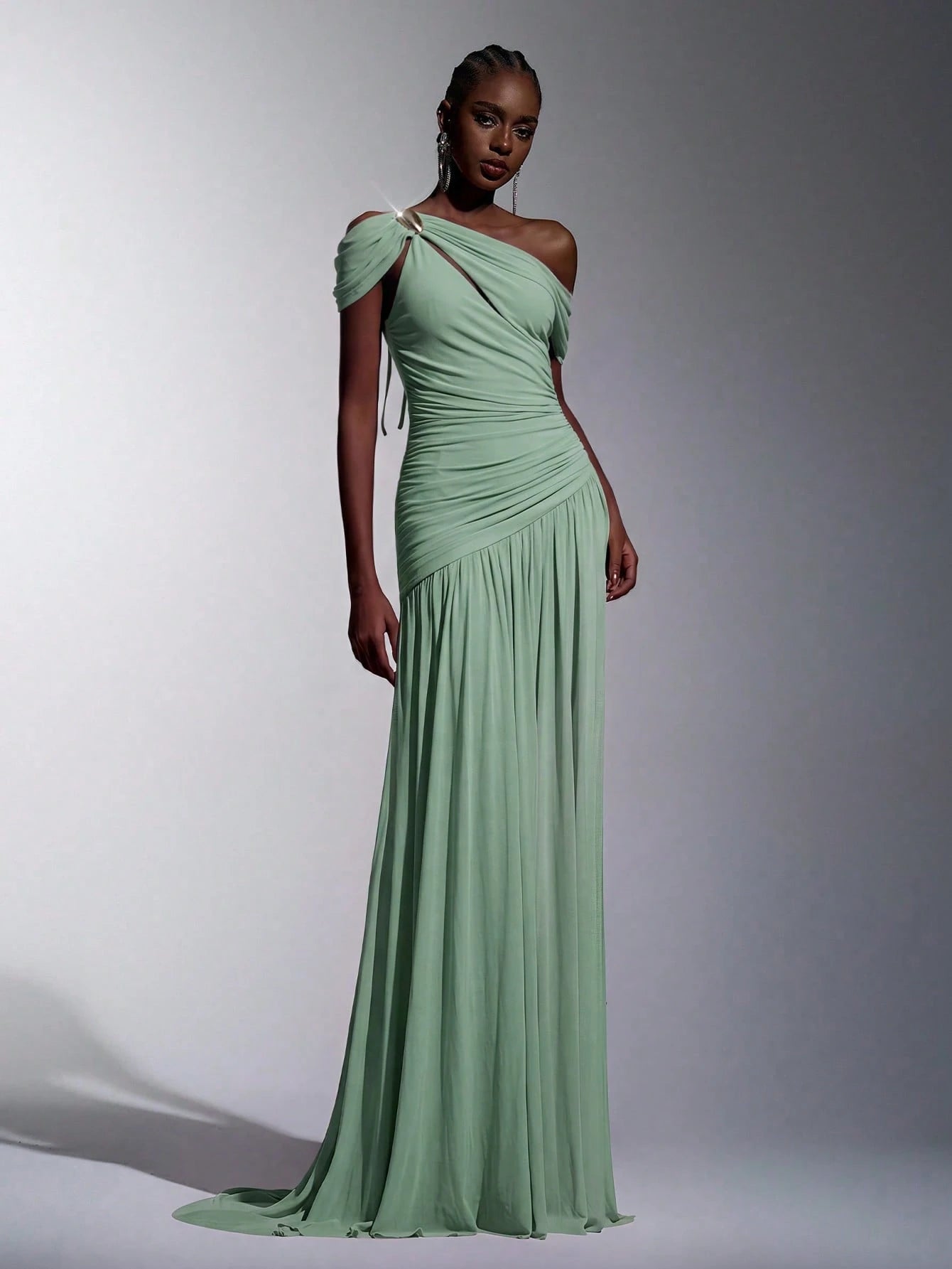 Elitara Elegant Luxurious Elastic Mesh, Handcrafted Metal Decor, Asymmetric Collar Overlay With Ruffle A-Line - image 5