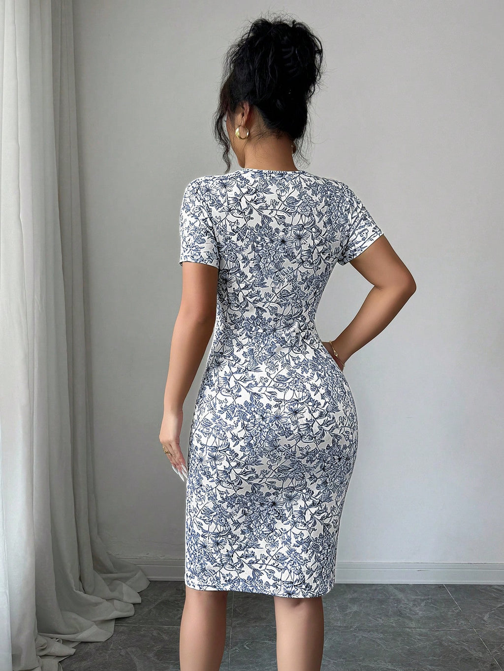 Elenzga Women's Spring/Summer Round Neck Knit Floral Short Dress, Decorated With Ditsy Floral Pattern, - image 18